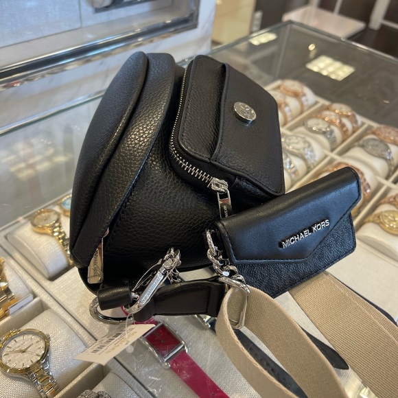 Michael Kors Maisie 2 In 1 Small Leather Waist pack Fanny pack Bag (Black) MK - Picture 2 of 16